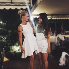 Michelle Hunziker e Aurora Ramazzotti, belle al mare 13