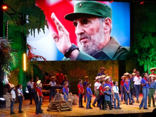Amori, lussi e repressione: il Fidel segreto