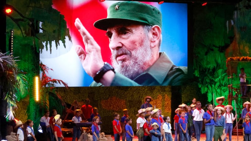 Amori, lussi e repressione: il Fidel segreto