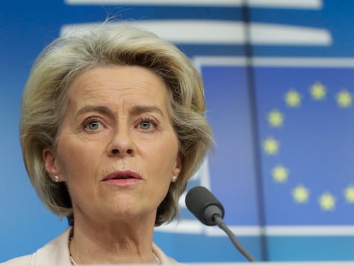 L'Ue si attacca al gas di Biden. Nessun accordo tra i 27 sulle misure taglia-bollette