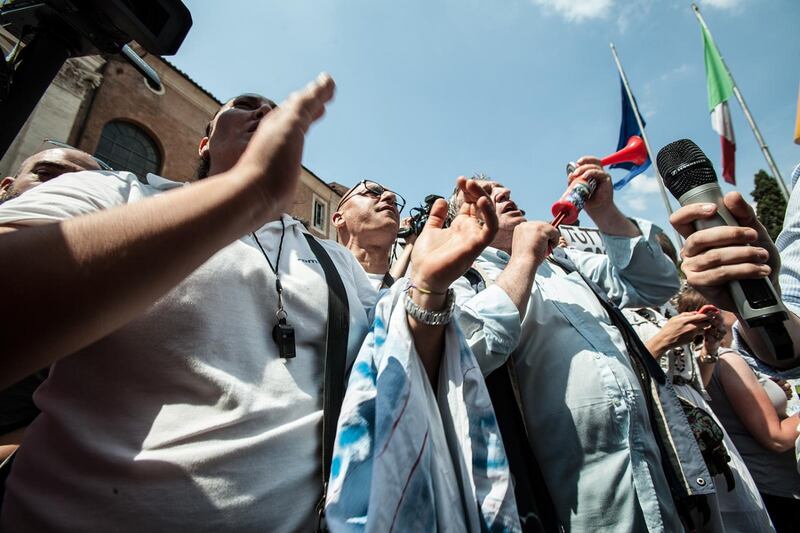 Proteste davanti al Campidoglio 12