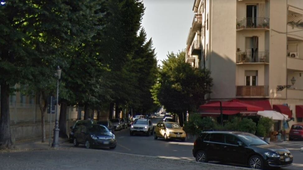 Nigeriano contromano travolge e uccide 46enne: omicidio stradale