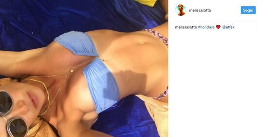Melissa Satta, sexy nei selfie 2