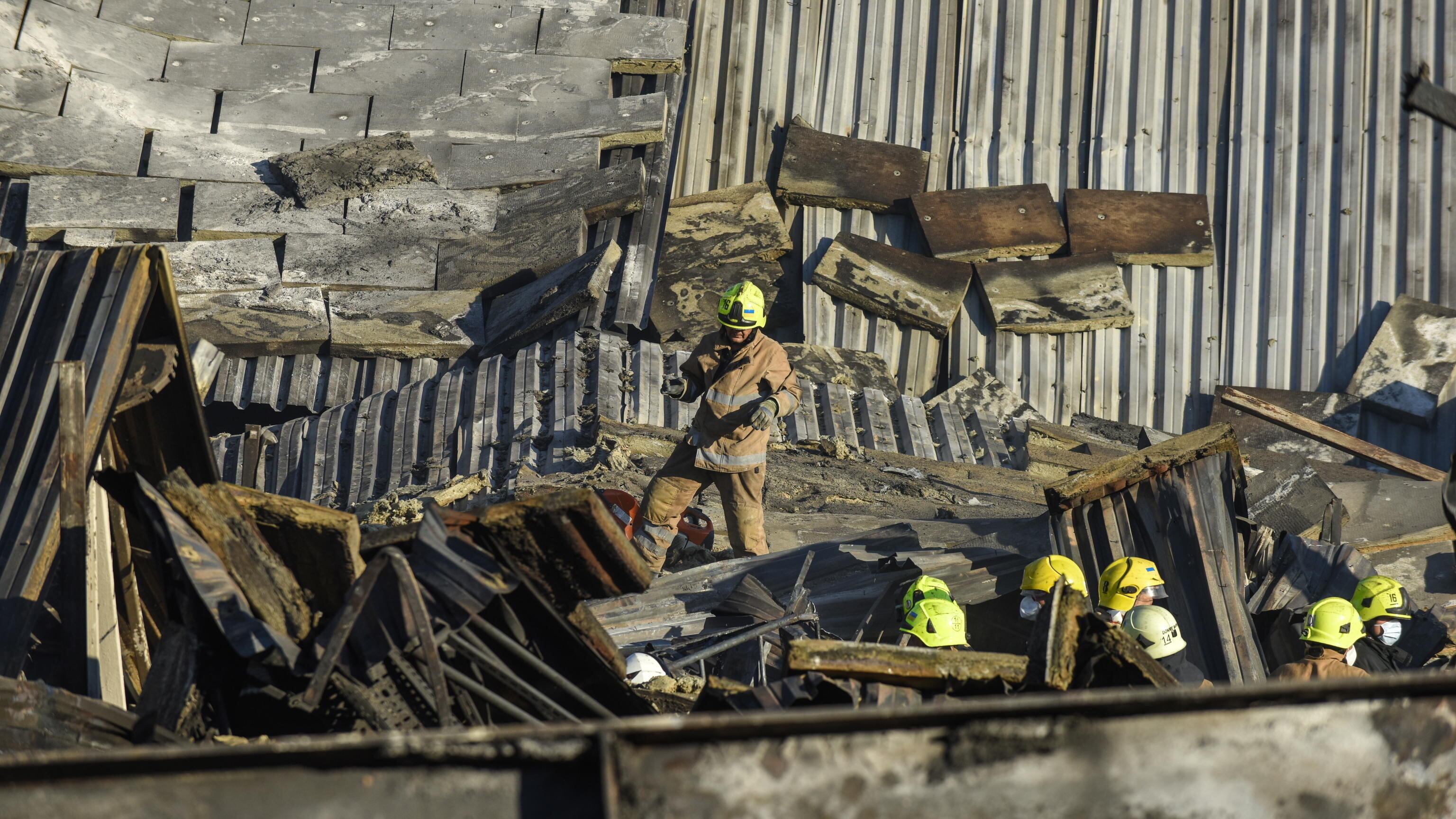 Mosca vuole bloccare le forniture militari. Le vittime tra i civili? Un messaggio a Kiev