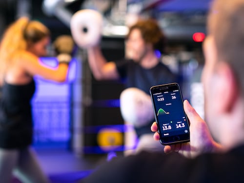 Dai fitness band ai massaggiatori: gli accessori da comprare al Black Friday