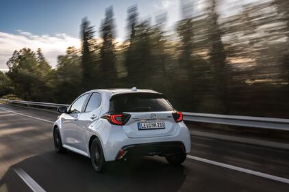 Mazda 2 Hybrid: guarda tutte le foto 1