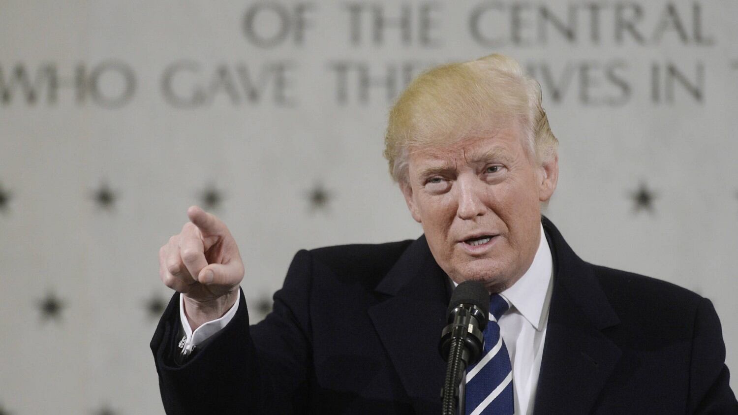 Trump vola nei sondaggi: "Raggiunto il livello massimo di consenso"