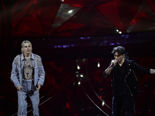 Sanremo 2024: ecco il look della quarta serata del Festival de Il Tre