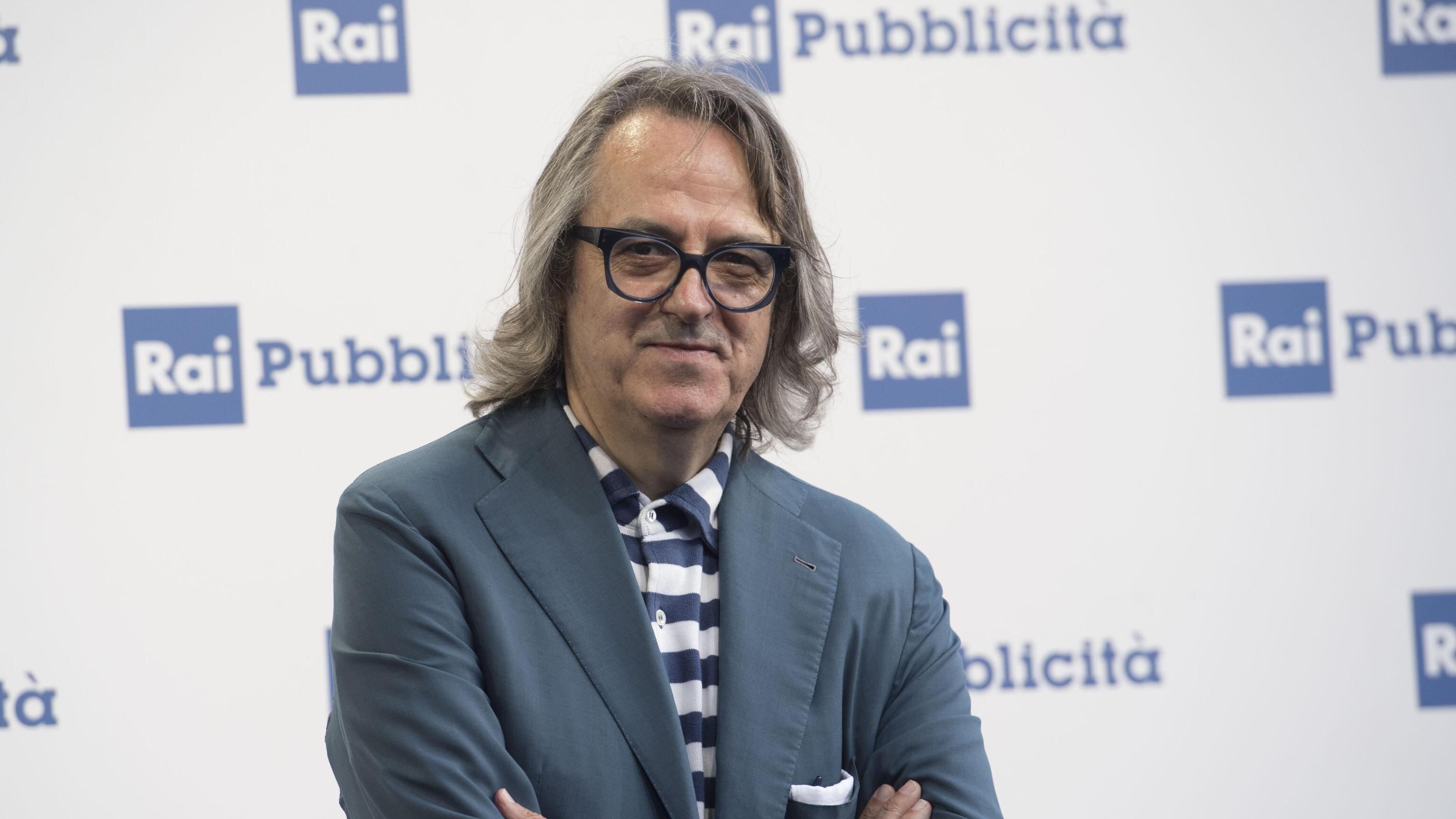 "Le interviste? Come i gelati. Non posso farne a meno"