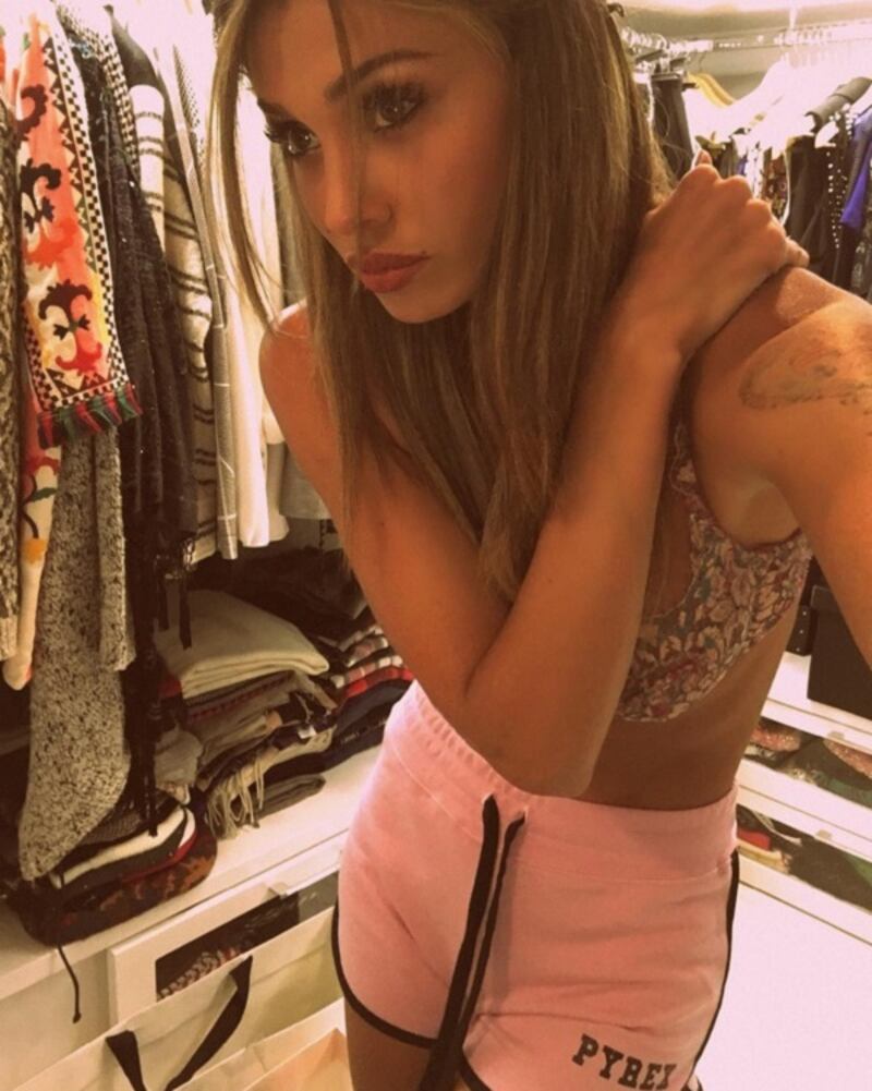 Belen e Cecilia Rodriguez, sorelle sexy in bikini: foto 16