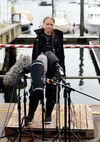 Greta Thunberg parte oggi da Plymouth in barca a vela per raggiungere gli USA 7