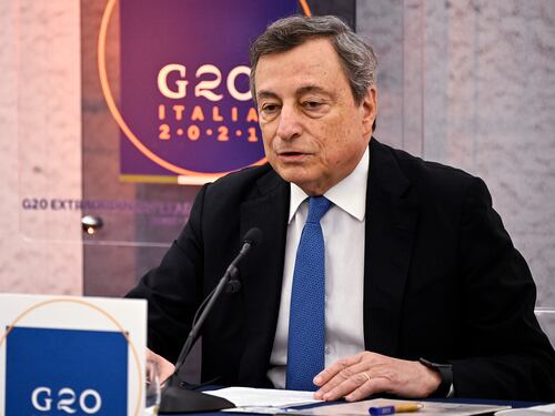 Anche la Borsa fa il tifo per Draghi premier