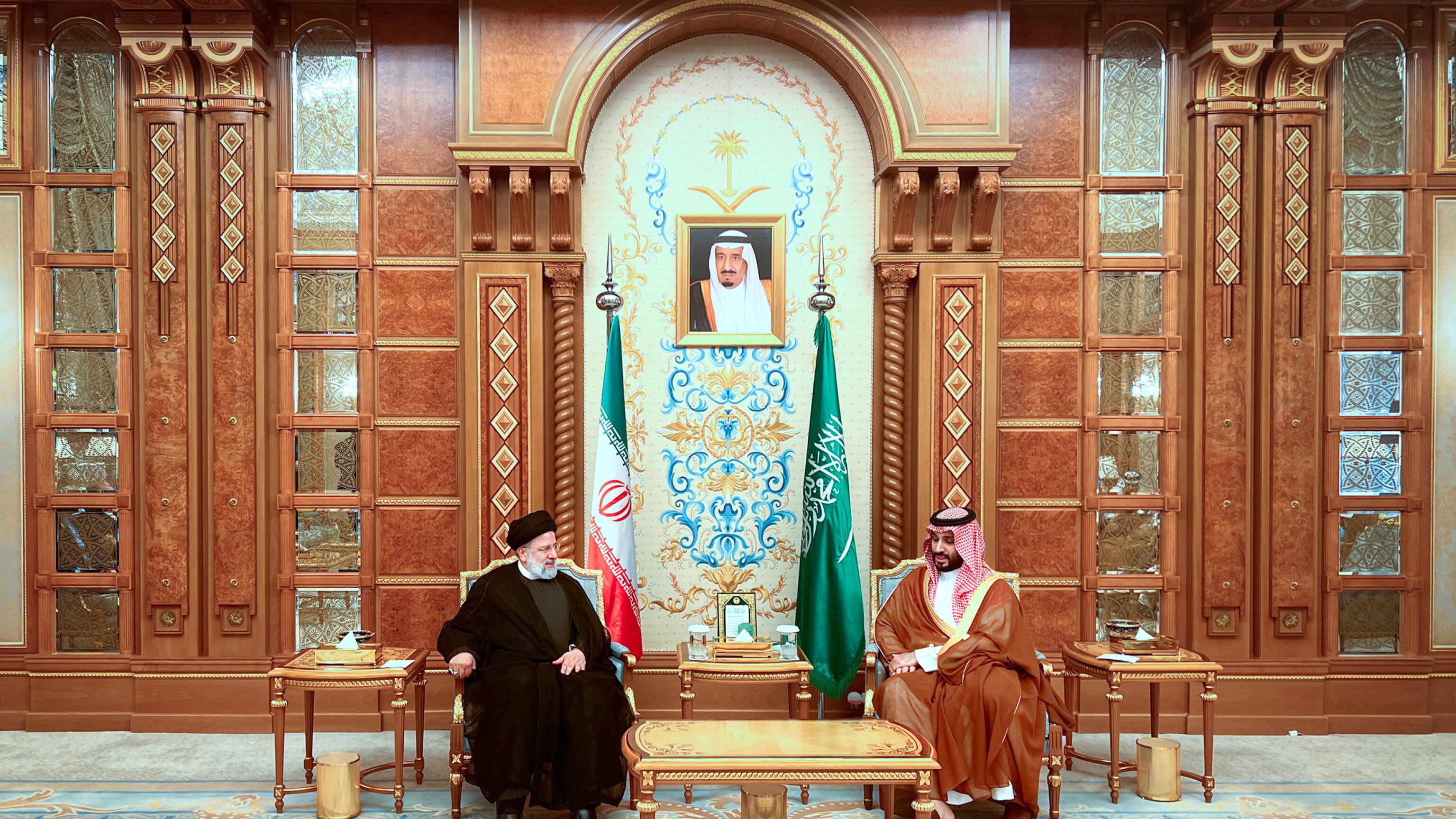 Raisi a bin Salman: "Baciamo le mani, Hamas ora resista". Nasrallah anti Usa