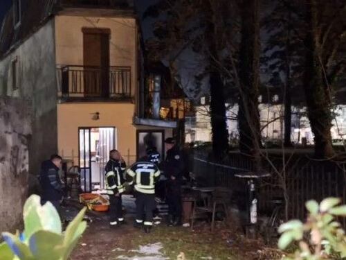 Montenegro, apre il fuoco e uccide 10 persone, tra cui 2 bimbi: l'assassino è in fuga