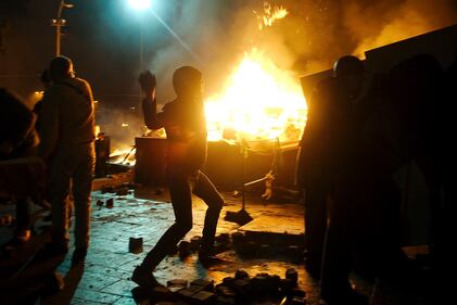Almeno 25 morti negli scontri in Ucraina 11