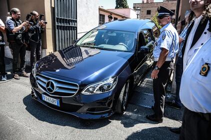 L'ultimo saluto a Laura Biagiotti, la regina del cachemire 10