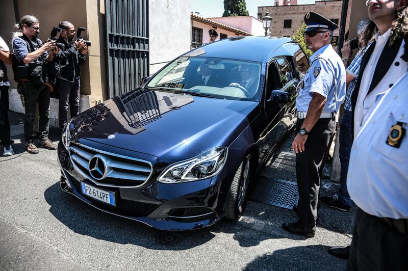 L'ultimo saluto a Laura Biagiotti, la regina del cachemire 10