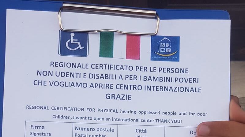 Vasto, chiedevano soldi per enti benefici inesistenti: fermati 4 falsi invalidi romeni