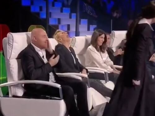 Rudy Zerbi preso a schiaffi nella finale di "Tu si que vales"