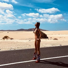 Belen Rodriguez e gli scatti a cavallo: follower in tilt su Instagram 9