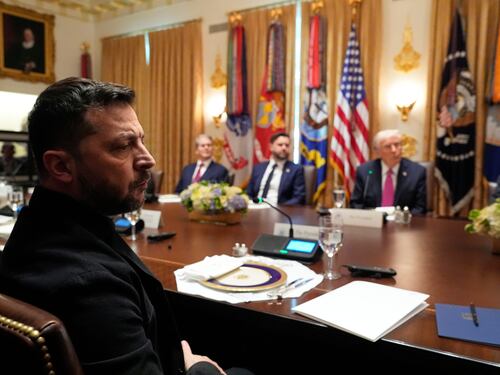 Incontro Trump-Zelensky, è ancora lite: la tensione fra i due torna alle stelle