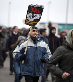 Calais, la rivolta dei migranti 4