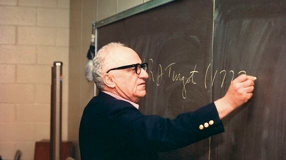 Riscoprire Rothbard libertario duro e puro (e scomodo per tutti)