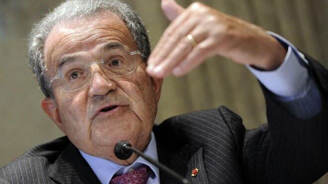 Prodi: "Mario Draghi in Italia? Atterraggio non semplice"