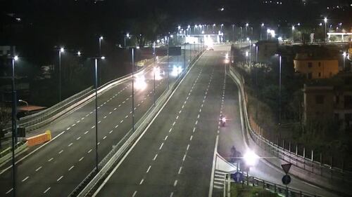 Scooter contromano in tangenziale, i fotogrammi  6