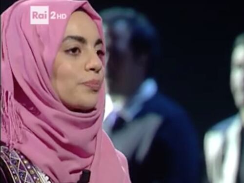 Ora la Rai si inchina all'islam: in onda la propaganda al velo