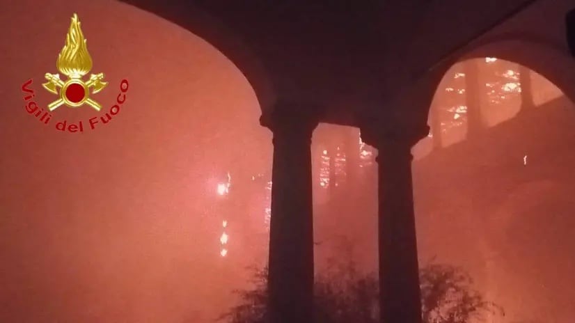 Romite ambrosiane, il sollievo di Delpini "Tutte in salvo le monache della Bernaga"