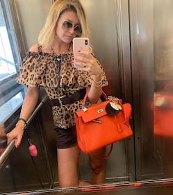 Elena Barolo sexy in bikini 5