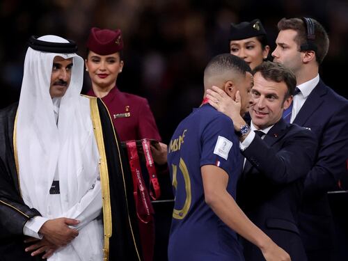 Macron nella bufera dopo il Mondiale: "Arrogante"