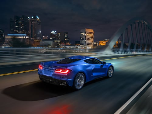 Corvette E-ray, la prima ibrida V8