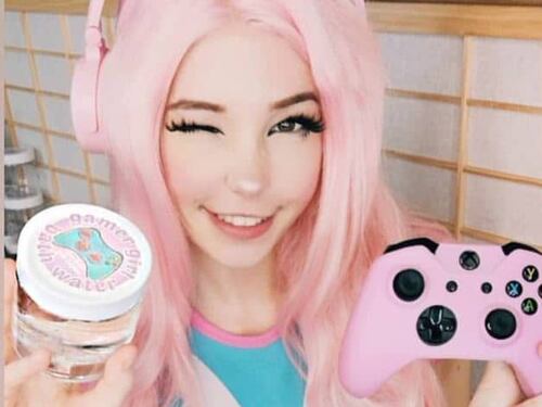 Ora c’è l’influencer che mette in vendita l’acqua usata della sua vasca da bagno