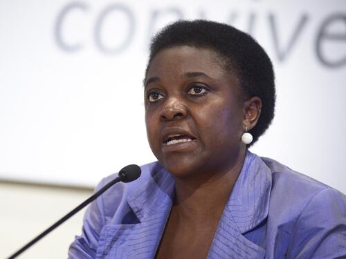 Ora la Boldrini e la Kyenge strumentalizzano il Papa: "Allargare i flussi migratori"