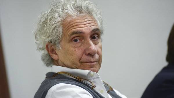 Mineo: "Non pago il pizzo al Pd. Alla Rai guadagnavo di più"