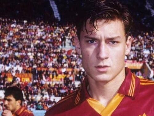Totti, 30 anni fa l'esordio con la Roma: prima tappa di un amore immenso