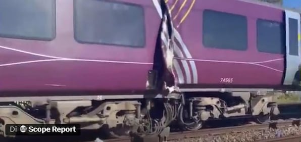  Scontro tra due treni a nord di Londra: FOTO 4
