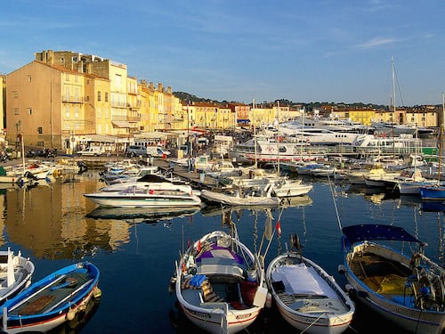 "Dammi 2000 euro per la vacanza in Costa Azzurra": arrestato nipote violento