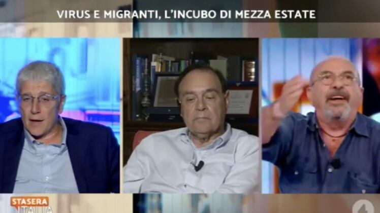 Da Vauro insulti choc a Mario Giordano: "Non parlo se il chihuahua mi interrompe"