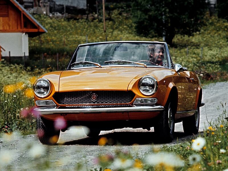 Fiat 124 Spider, guarda la gallery 13