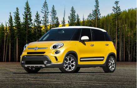 FIAT 500L Trekking 13