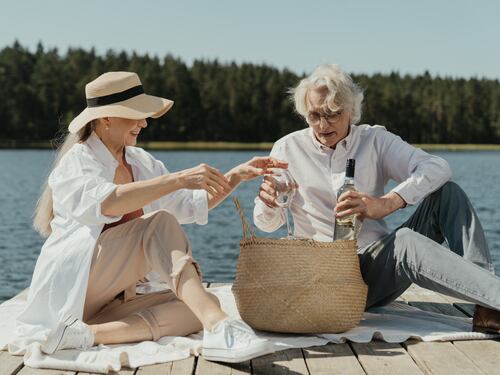 Questi vini non possono mancare sulla tua tavola estiva