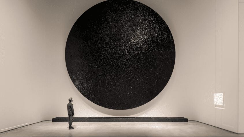 Arcangelo Sassolino riporta la materia al centro dell'arte Per tradire se stesso