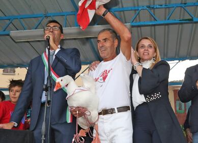 Un blitz animalista ferma il Palio delle oche 5