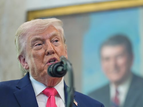 Piano Trump in 15 punti (e 7mila soldati pronti). "La svolta entro 48 ore"