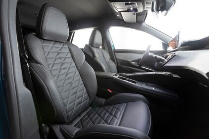 Nuova Peugeot 3008, guarda tutte le foto 31