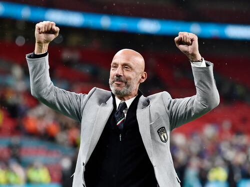 Vialli e gli eroi che hanno vinto restando seduti. I campioni del mondo e Meret mai in campo