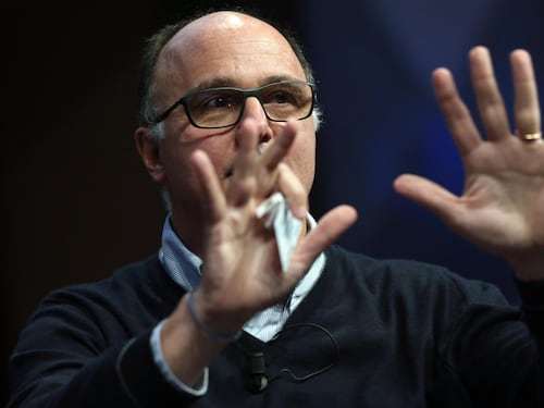 Adesso Renzi arruola l'ex di Luxottica Guerra: farà il consigliere speciale